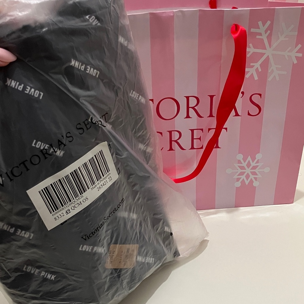 Victoria's Secret Gray Duffel Bag - Picture 6 of 6